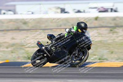 media/Apr-13-2024-SoCal Trackdays (Sat) [[f1617382bd]]/3-Turn 4 (1010am)/